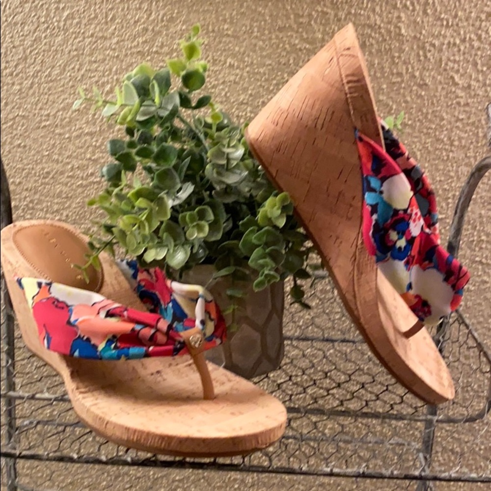Cork heel ladies spring/summer sandals.